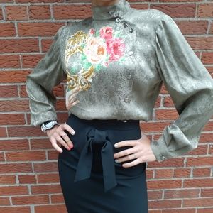 Vintage blouse size Small Medium